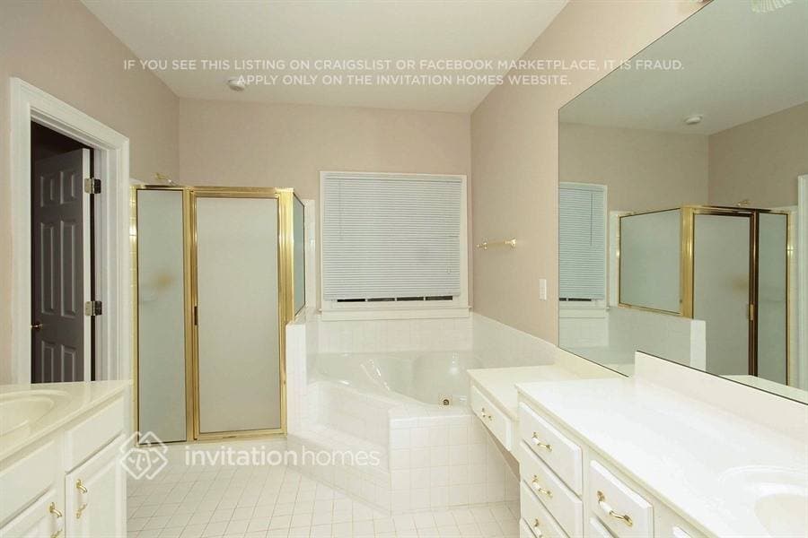 Building Photo - 1905 Oak Wind Ln NE