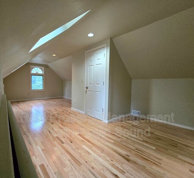 Building Photo - 18213 157th Ave NE