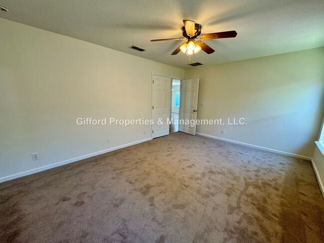 Building Photo - Beautiful 4 Bedroom / 2 Bathroom Harbor Winds Home w/ Solar Panels