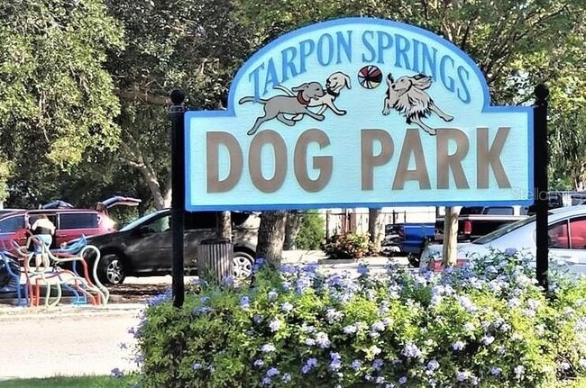 Building Photo - 103 W Park St