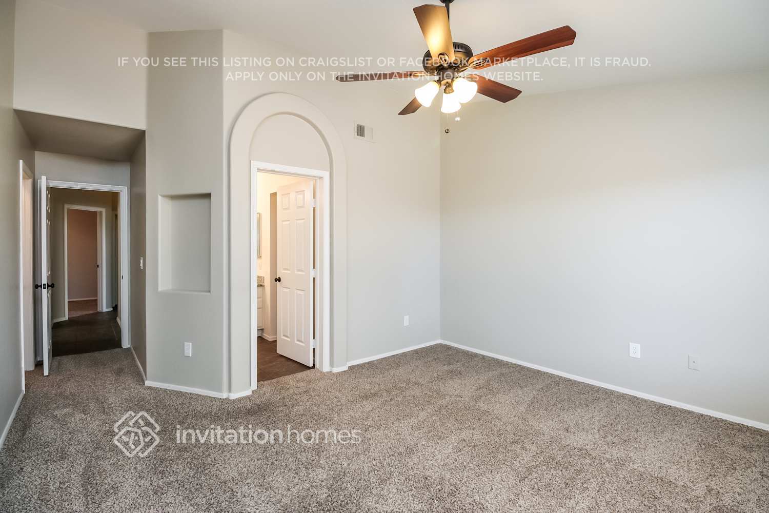 Building Photo - 2345 S Ananea