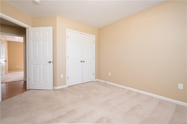 Building Photo - Home in Pioneer Ridge – Pet Friendly & Min...