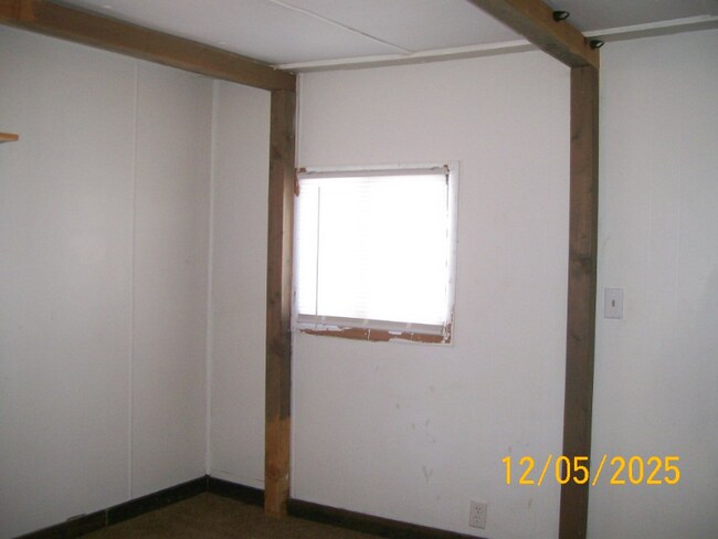 Building Photo - 3098 Springhill Rd