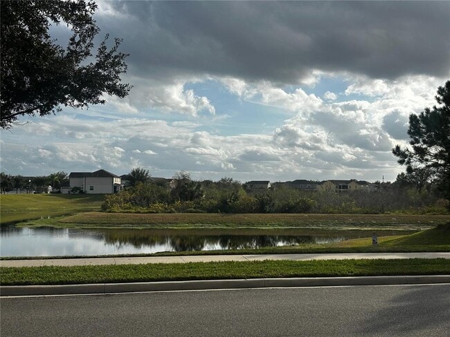 Building Photo - 5567 Cypress Hill Rd