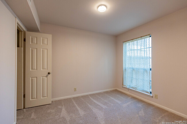 Building Photo - 14110 Vistawood-