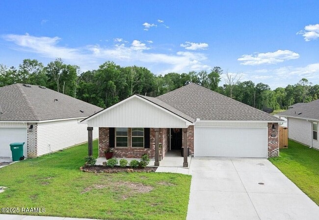 Building Photo - 35326 Grovemont Dr