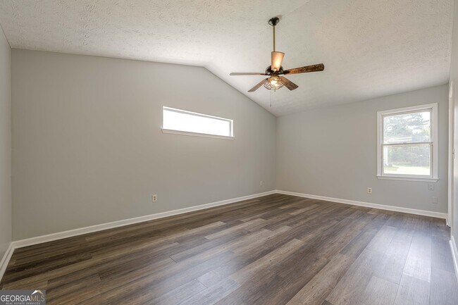 Building Photo - 5458 Winslow Crossing N