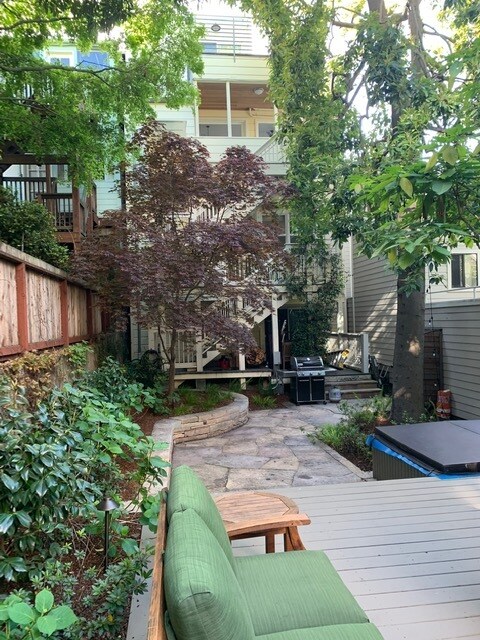 backyard - 545 Wisconsin St