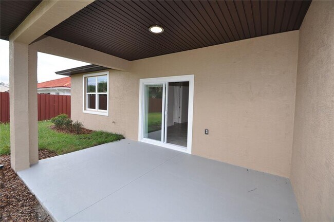 Building Photo - 226 Coral Reef Ct N