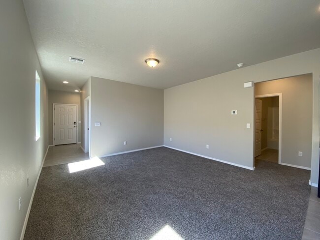 Building Photo - 4806 Mount Salas St NE