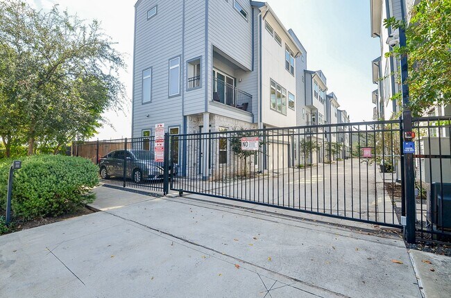 Building Photo - 5811 Fairdale Ln