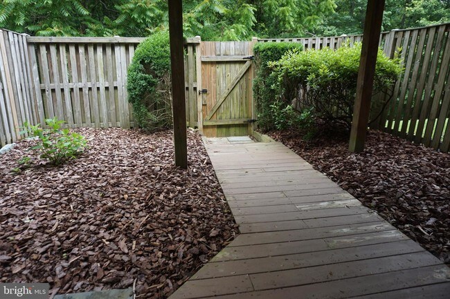 Building Photo - 12541 Laurel Grove Pl