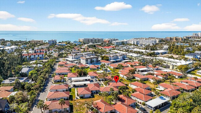 Building Photo - 153 Vista Hermosa Cir