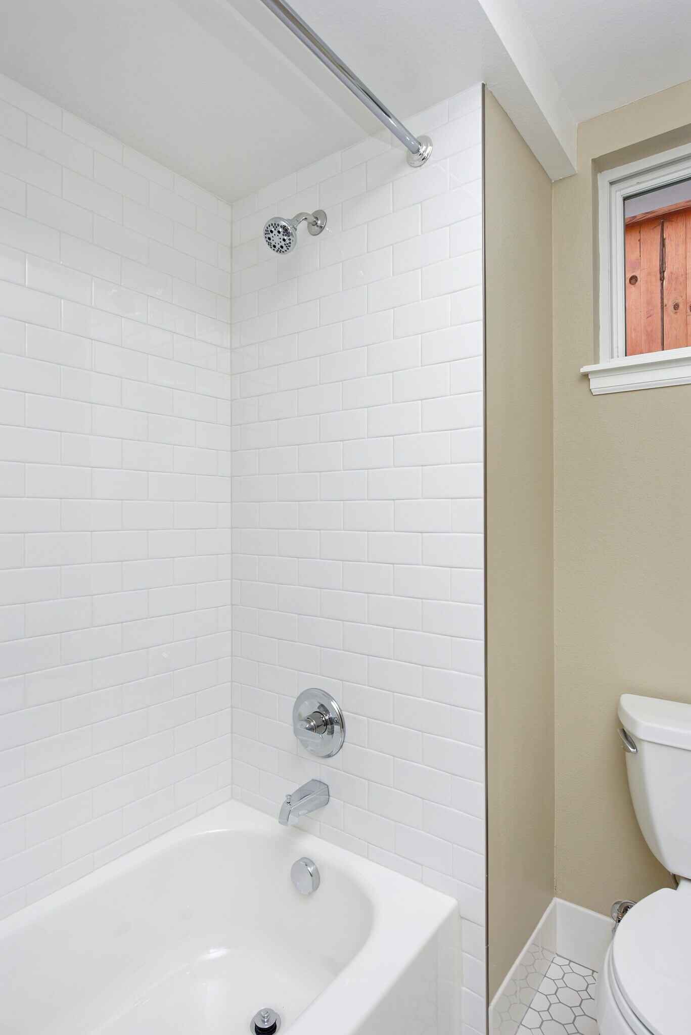 Bathroom - 915 Clarkson Street