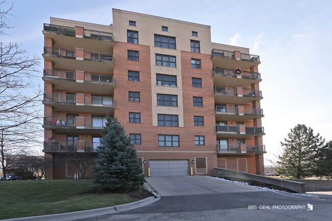Building Photo - 300 Anthony Ave