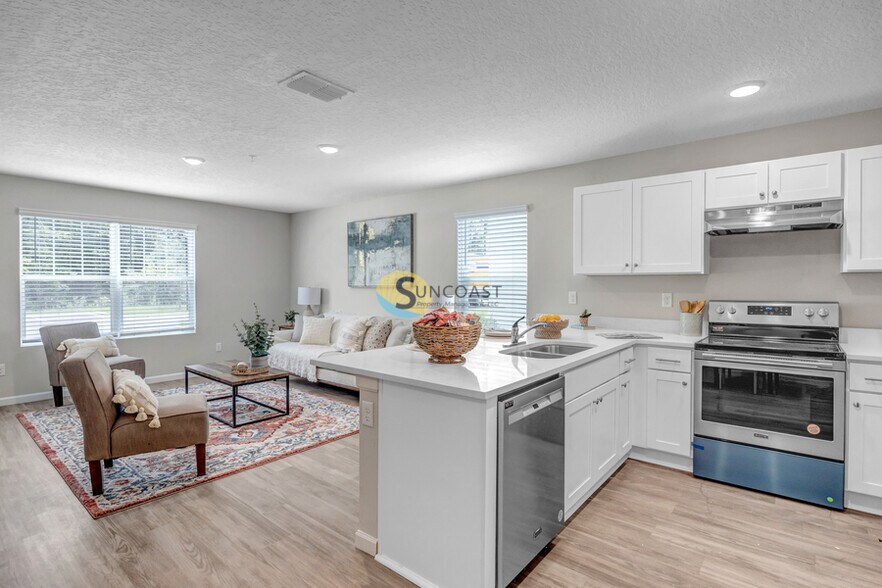 Building Photo - 6517 Breezy Oaks Wy