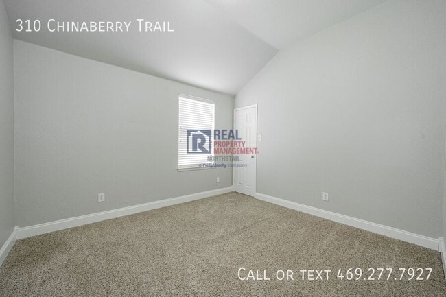 Building Photo - 310 Chinaberry Trail