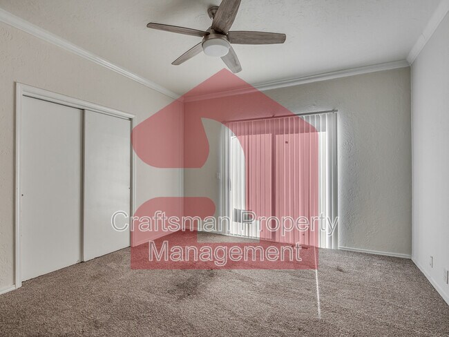 Building Photo - 2708 Silvertree Dr