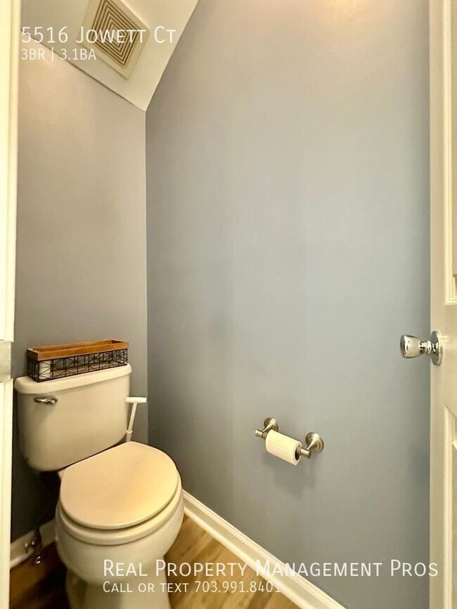 Building Photo - 5516 Jowett Ct