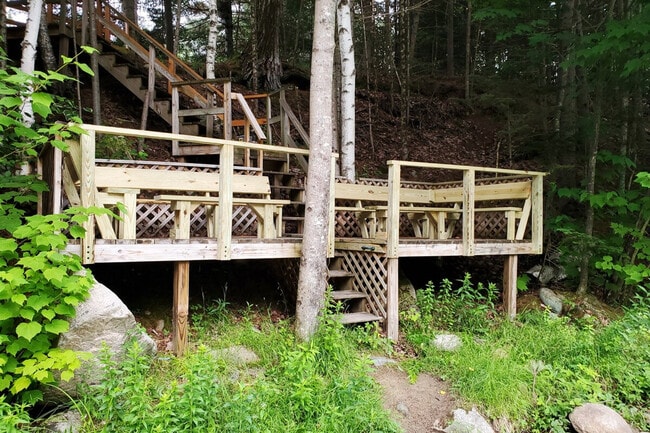 Building Photo - 140 Paquette Cir