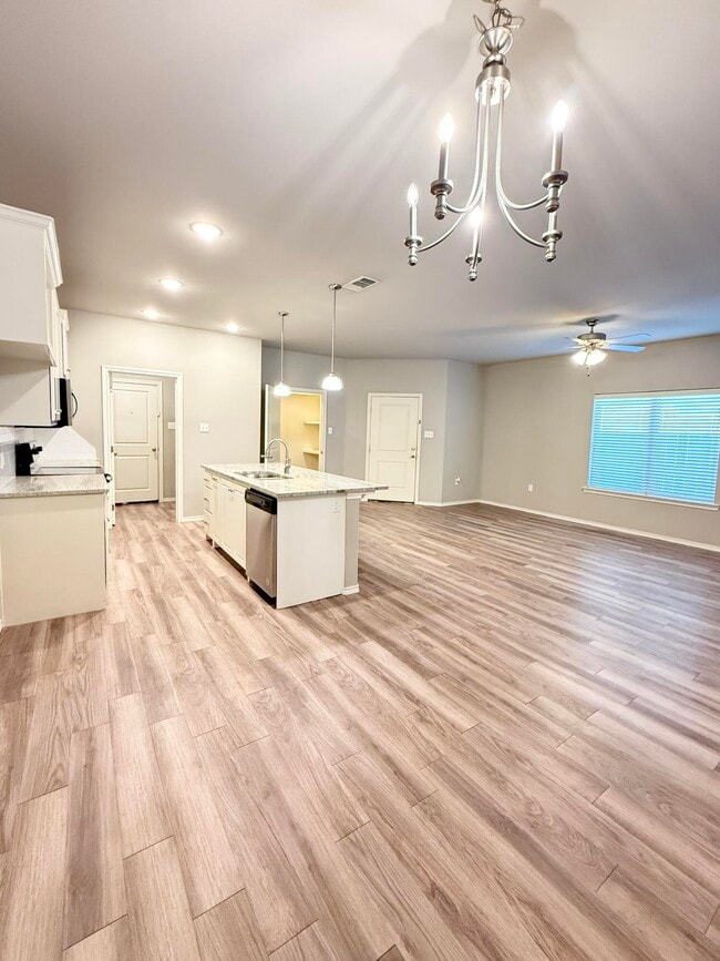 Building Photo - 1217 Preston Trails