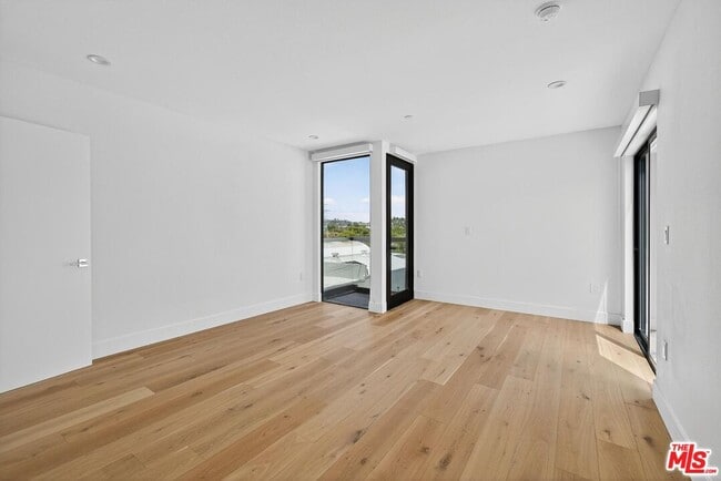 Building Photo - 2412 Eads St