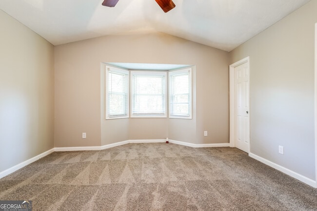 Building Photo - 391 Charleston Ln