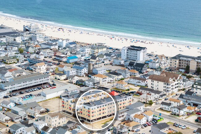 Building Photo - 128 Ashworth Ave