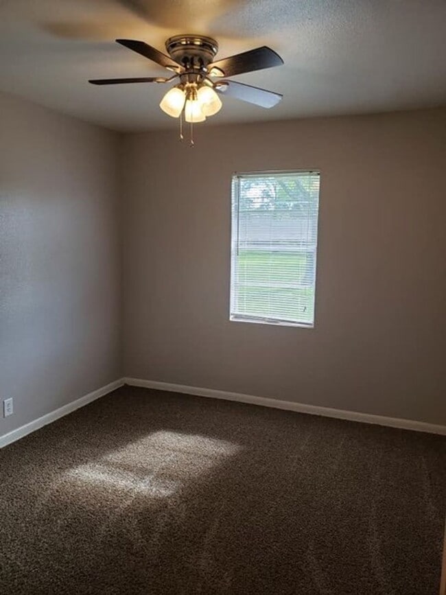 Building Photo - NISD HOME