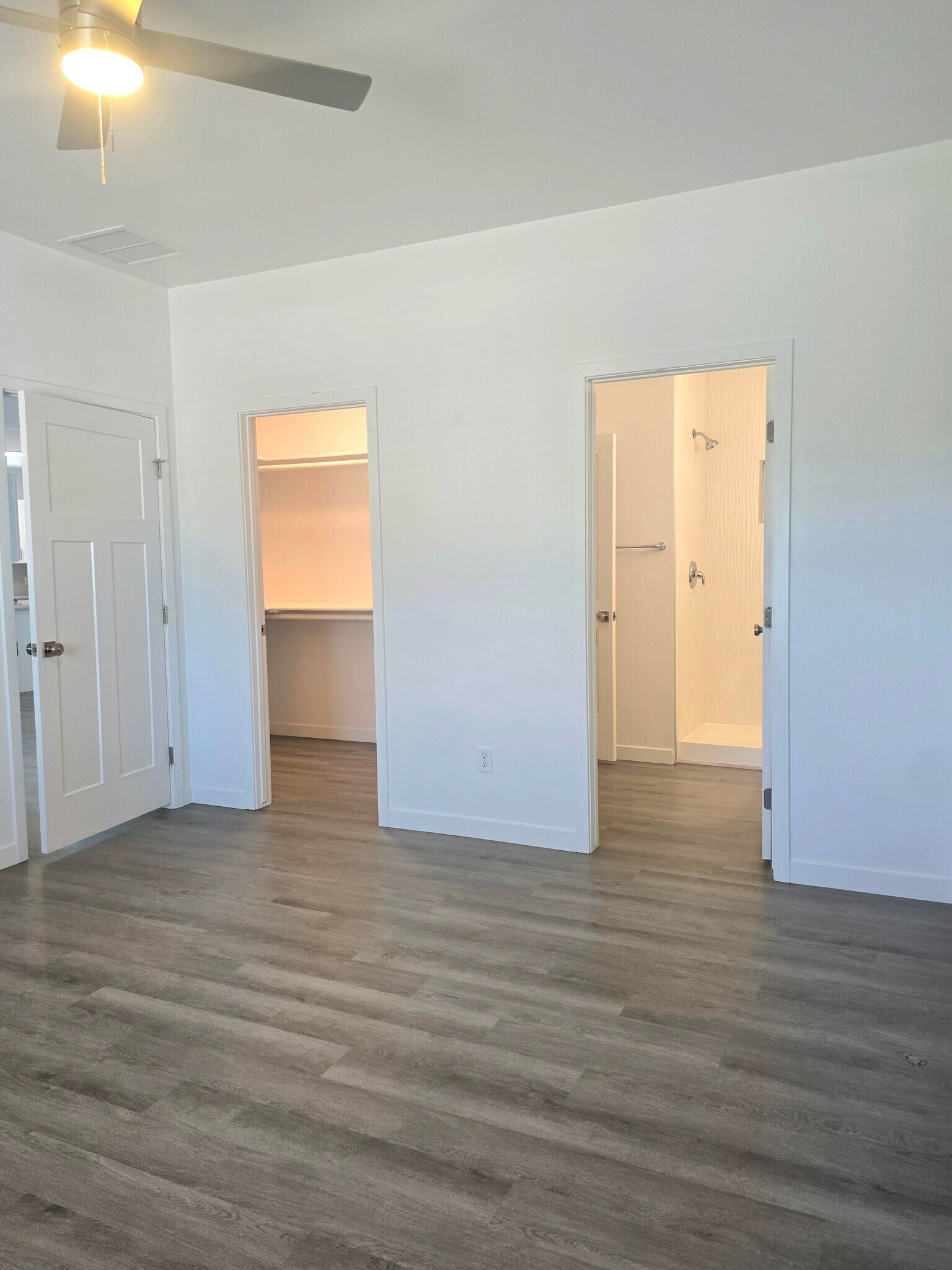 Building Photo - 149 Buena Vista Dr