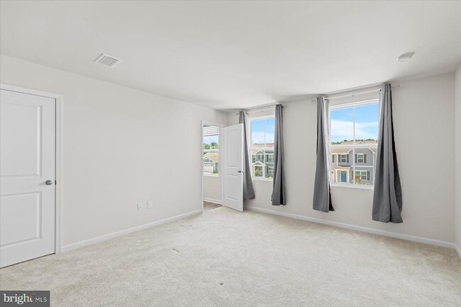 Building Photo - 30127 Moorings Reach