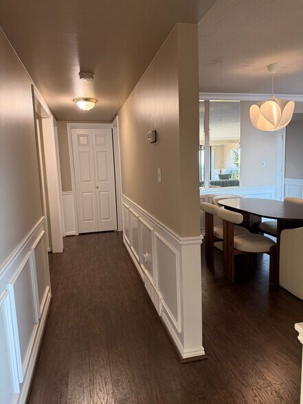 Building Photo - 426 S 1000 E