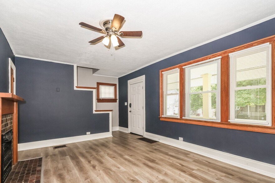 Building Photo - 1241 Epworth Ave