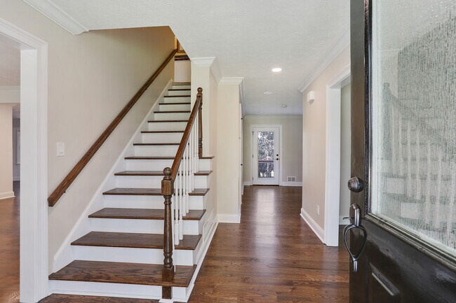 Building Photo - 6953 Ayers Ct NW