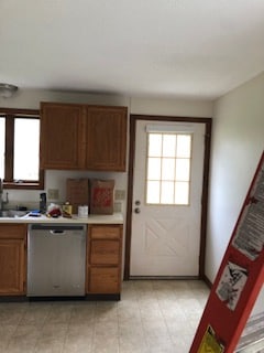 Building Photo - 23 Editha Ave