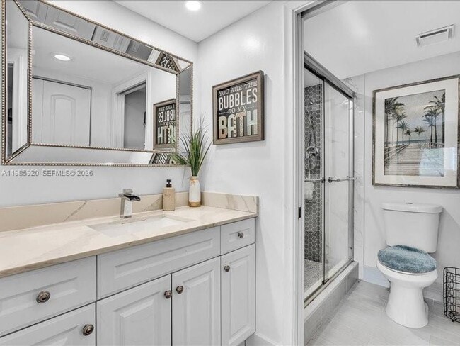 Building Photo - 12500 SW 5th Ct