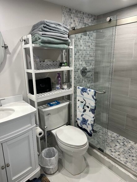 Building Photo - 3101 S Ocean Blvd