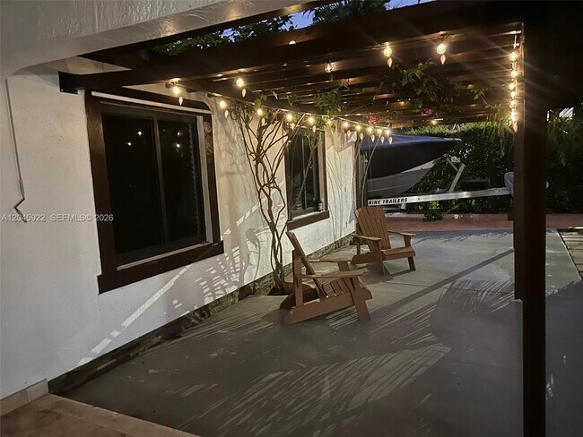 Building Photo - 13650 SW 283rd Terrace