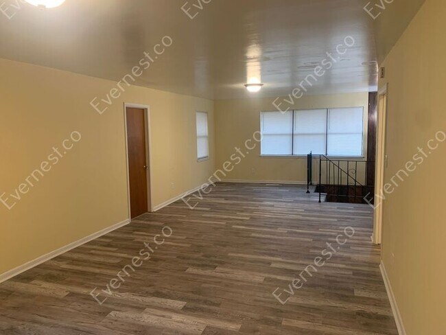 Building Photo - 7300 Denmark Ave