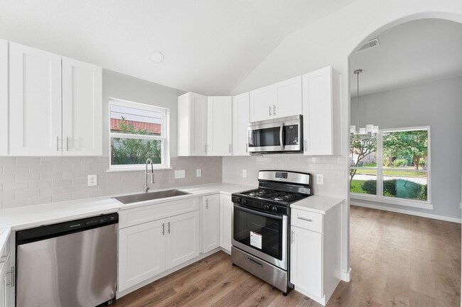 Building Photo - 25414 Barmby Dr