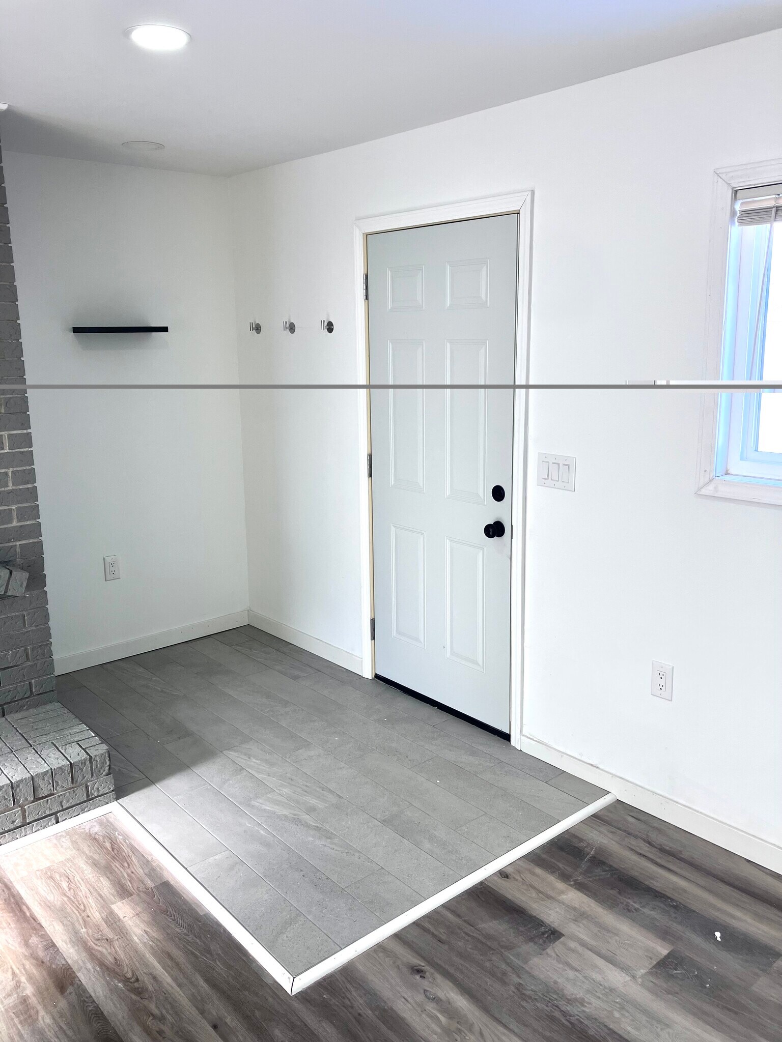 Building Photo - 21781 Logue Ave