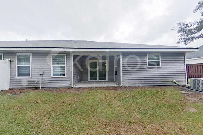 Building Photo - 132 Cottage Grove Rd