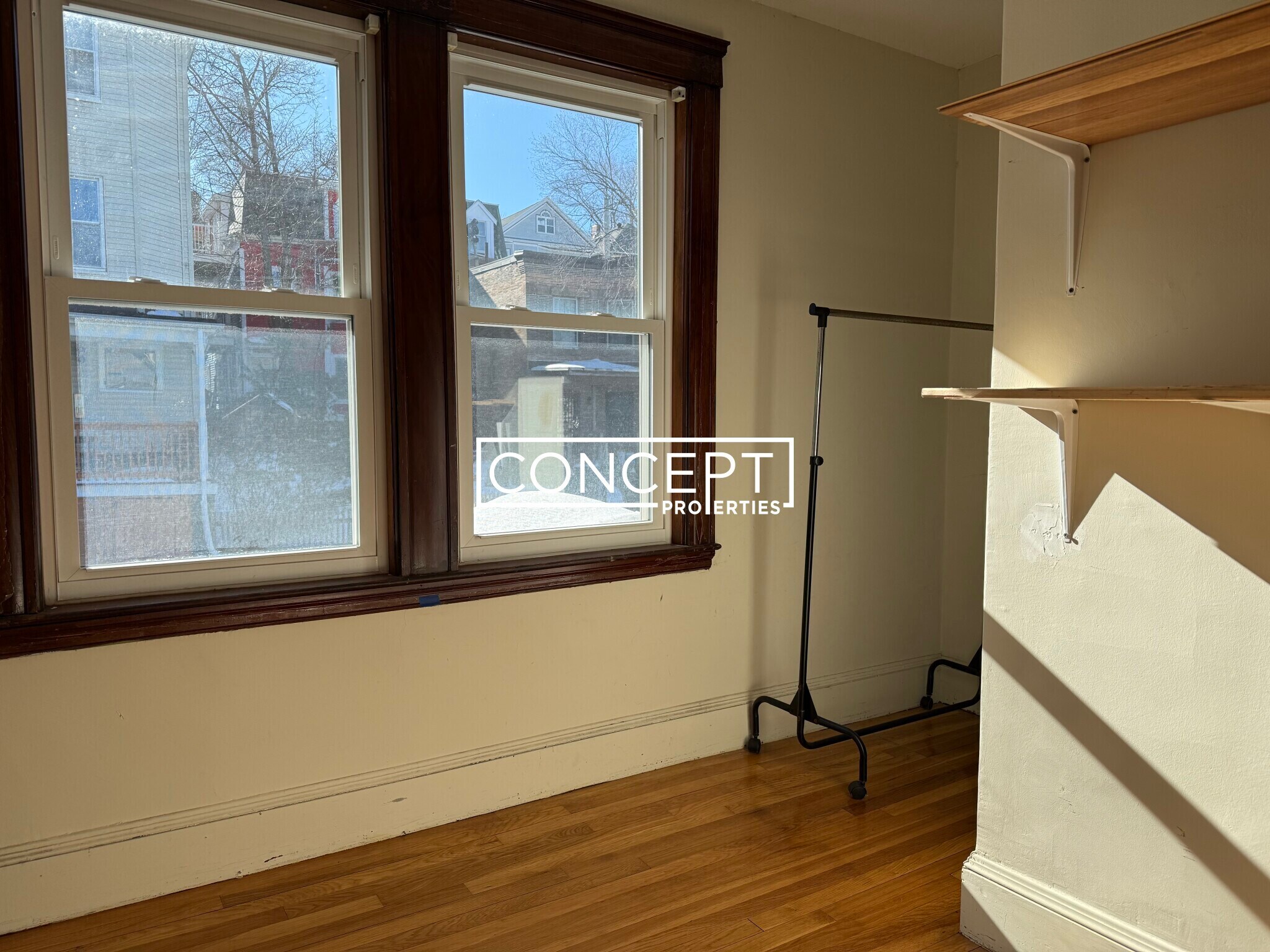 Building Photo - 155-157 Hillside Unit 2