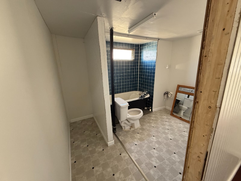 Building Photo - 2825 SE 14th St