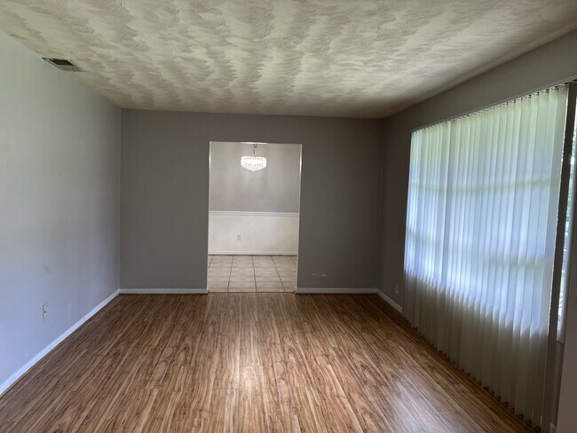 Building Photo - 3841 Forrester Ln