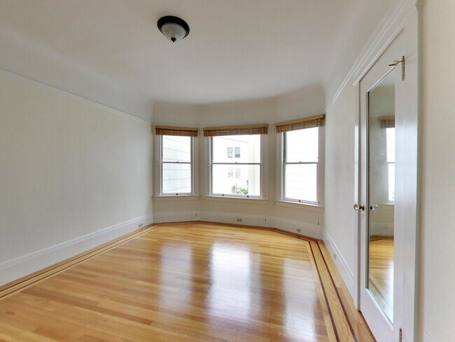 Building Photo - 1344-1346 Chestnut Street (1331r)