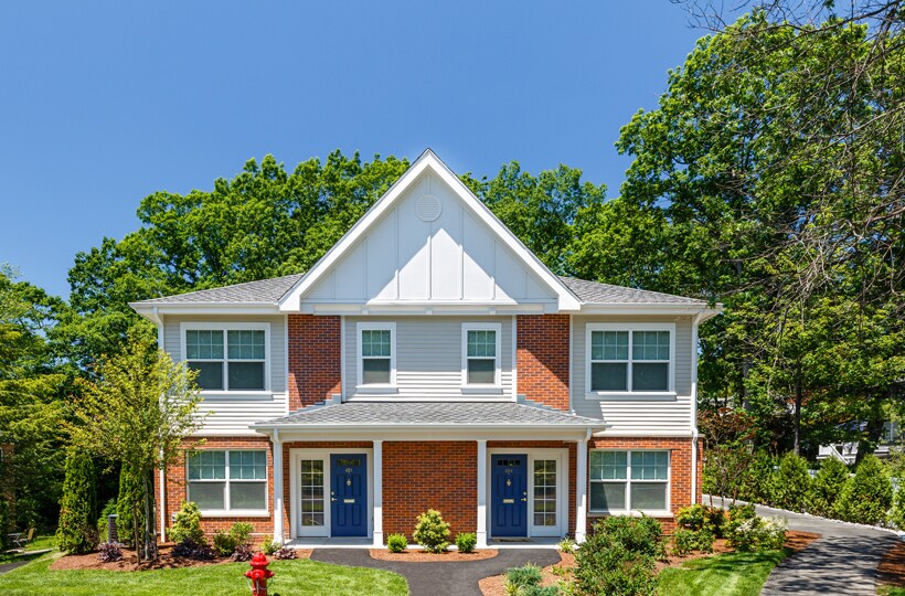 Building Photo - 9 Independence Dr