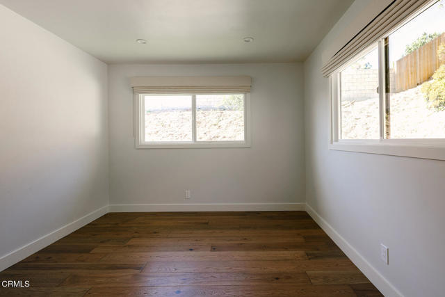 Building Photo - 5447 Rock Castle Dr