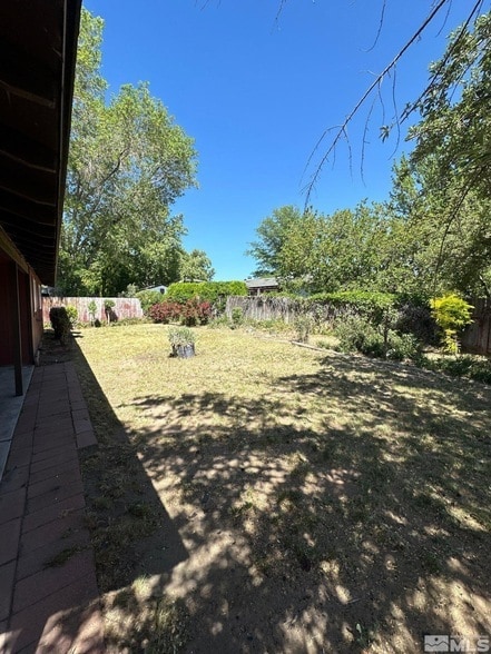 Building Photo - 462 Steffanie Wy