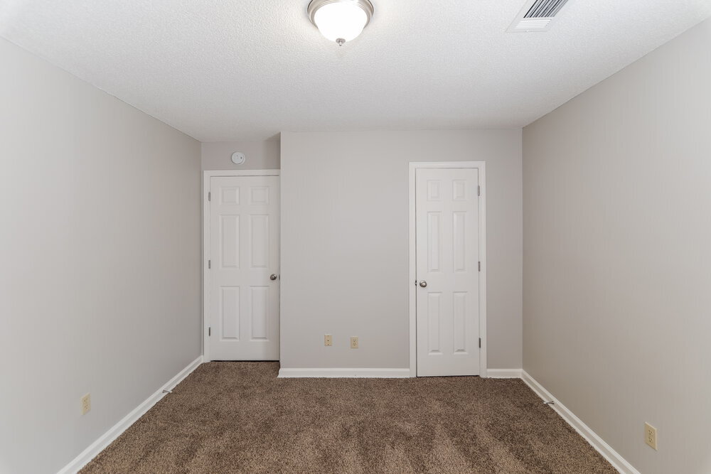 Building Photo - 1262 Breezy Valley Dr